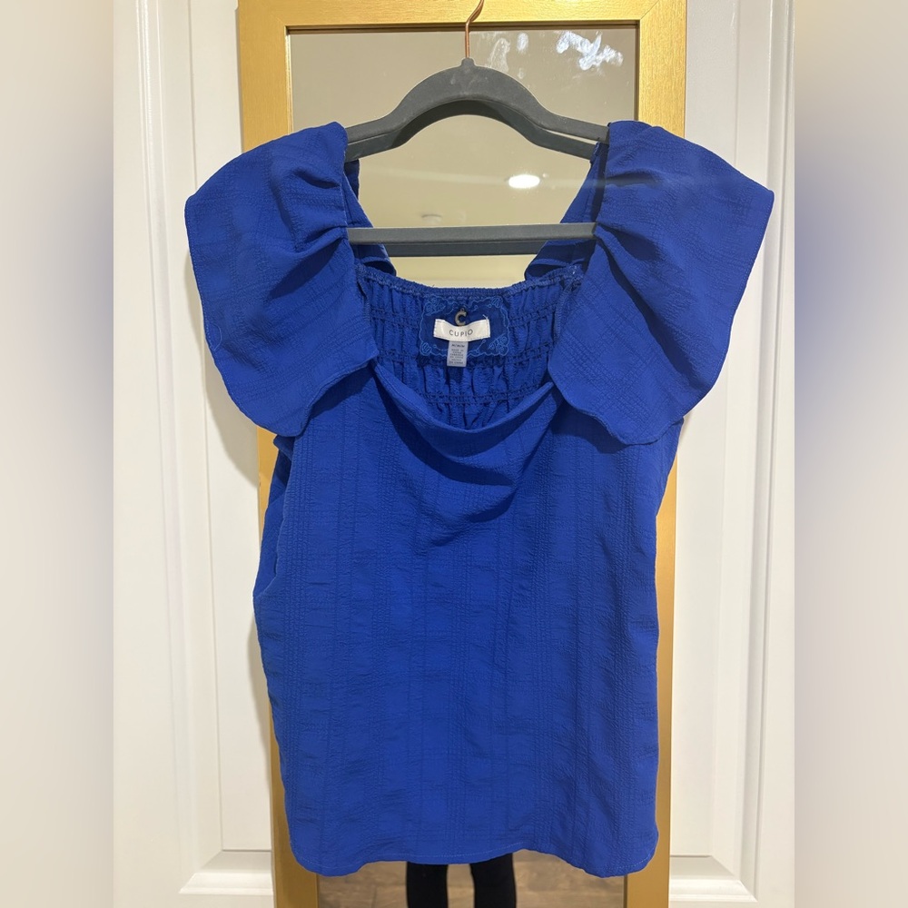 Cupio Women's Blue Ruffle Sleeve Blouse